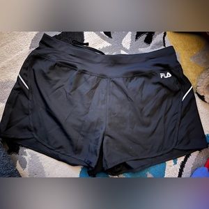 Fila Sport Women’s Black Workout Shorts Size Large